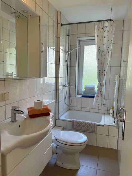 Country Style Apartment With Balcony Near Fair Hanovra Exterior foto