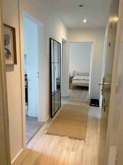 Country Style Apartment With Balcony Near Fair Hanovra Exterior foto