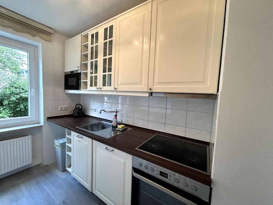 Country Style Apartment With Balcony Near Fair Hanovra Exterior foto